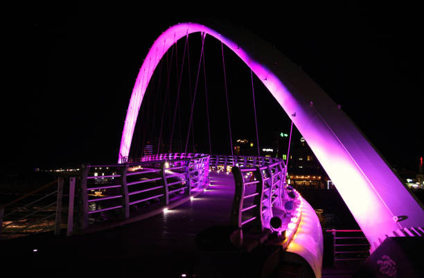 Beautiful bridges with pink lighting Bridge finely dyed with pink lighting cleveland england stock pictures, royalty-free photos & images