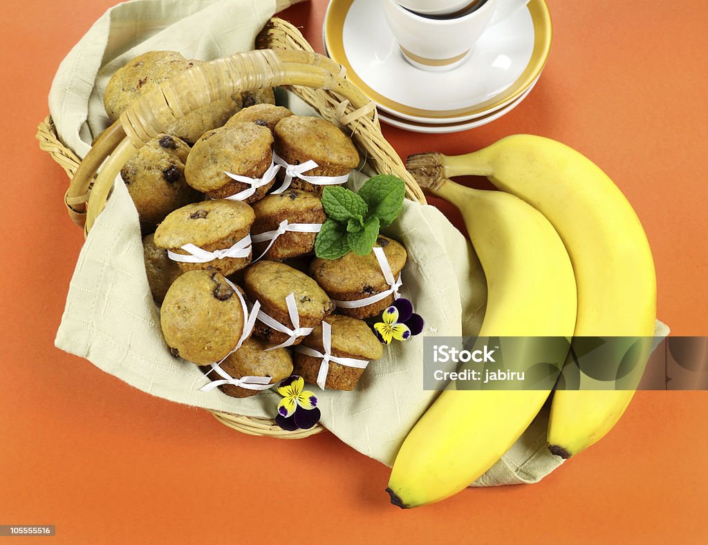 Шоколадный чипсы кексы - Стоковые фото Банан роялти-фри