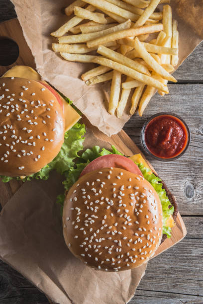 istock fast food on the wood 1055577972