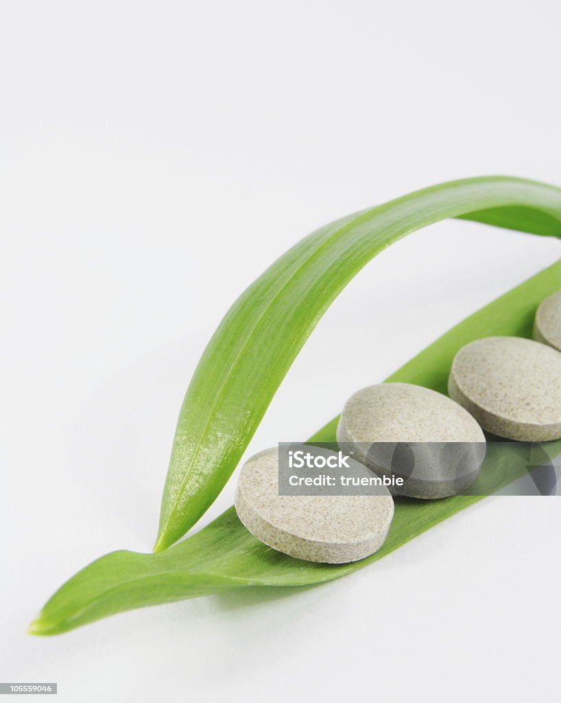 Pastillas de hierbas - Foto de stock de Asistencia sanitaria y medicina libre de derechos