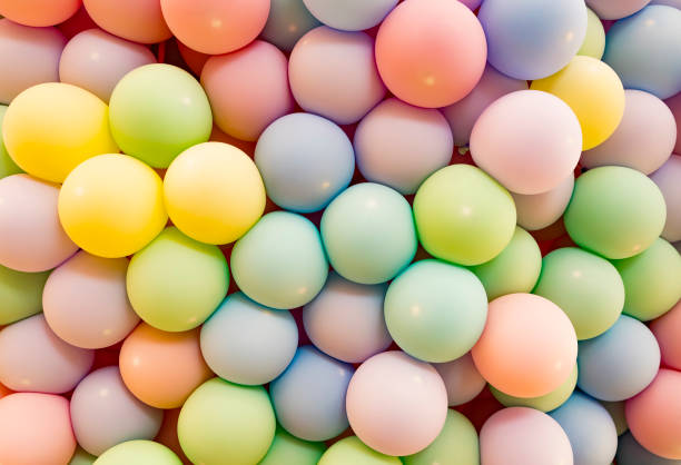 istock Texture of balloons as wall background 1055597746