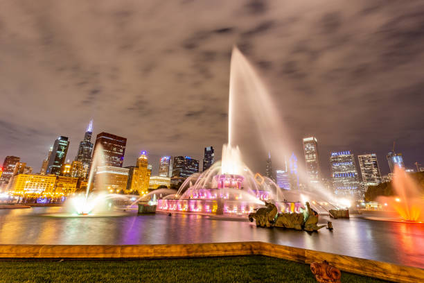 istock Chigaco city view at night. 1055642712