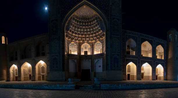 istock Madrasa illuminated at night, Bukhara, Uzbekistan 1055668160