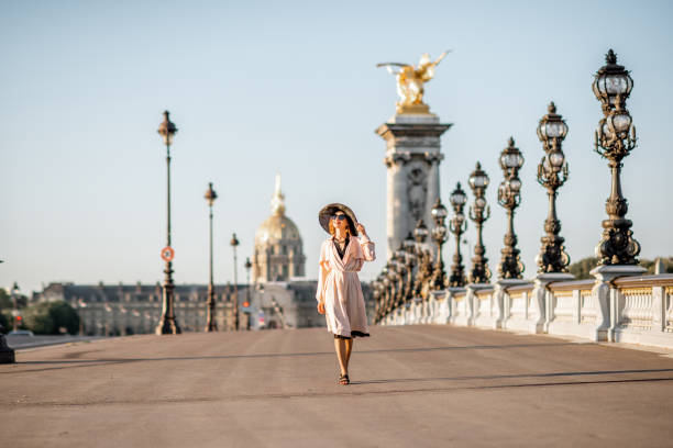 850+ Paris Alexander Stock Photos, Pictures & Royalty-Free Images