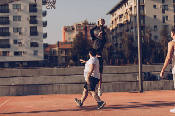 istock Streetball game 1055690828