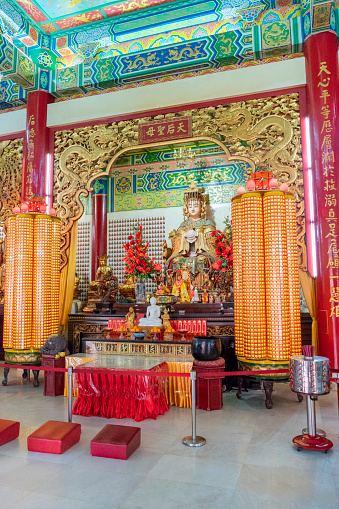 A beautiful altar inside of Thean Hou Temple
