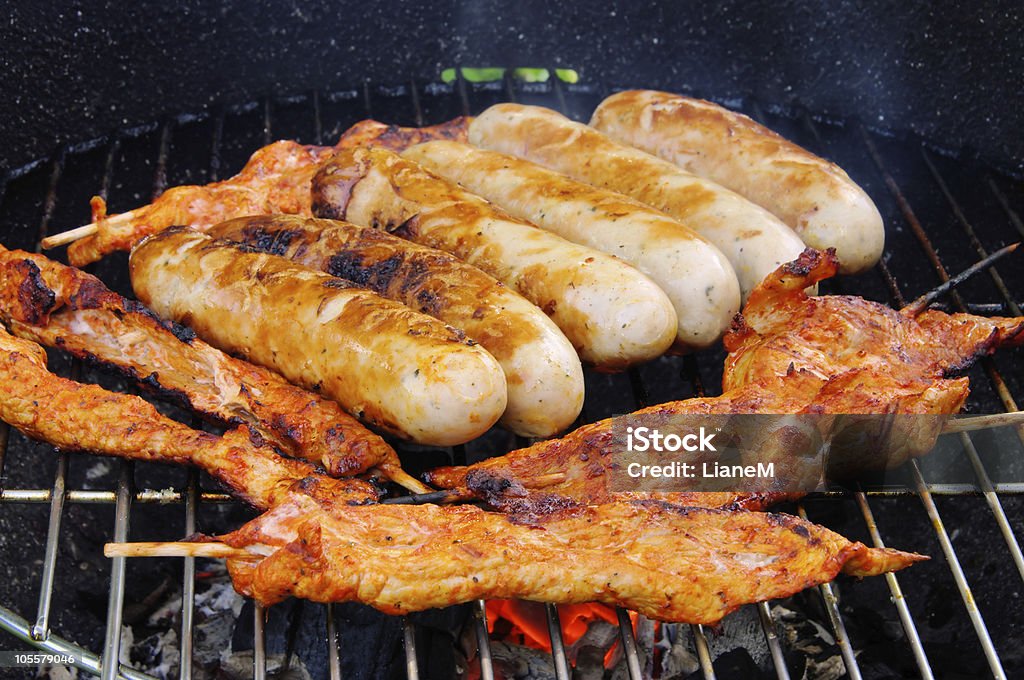 bratwurst de churrasco - Foto de stock de Almoço royalty-free