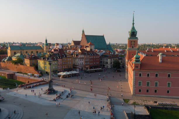 istock Sunset in Old Town in Warsaw, Poland 1055867148