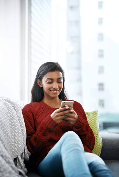 istock Texting my friends to visit me 1055884518