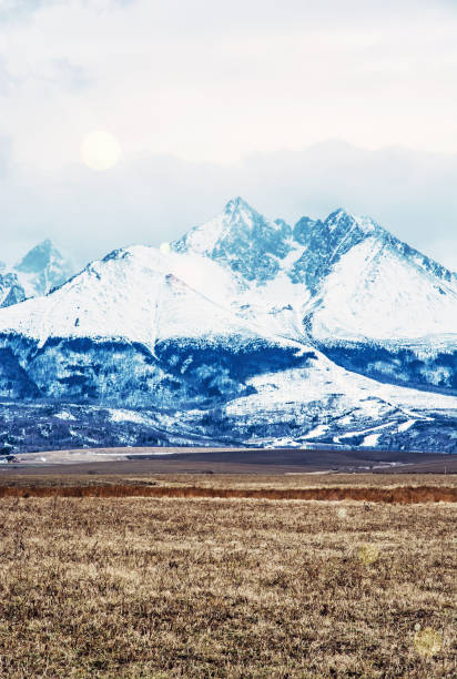 istock Lomnicky peak, High Tatras, Slovakia 1055900810