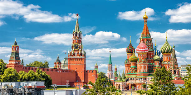 istock Moscow Kremlin and St Basil's Cathedral on the Red Square in Moscow 1055901368
