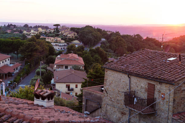 istock View over Montescudaio / Italy 1056059972