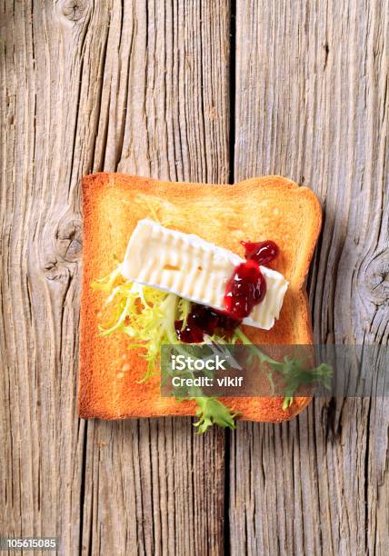 프렌치 토스트 치즈 바로 위에 대한 스톡 사진 및 기타 이미지 - 바로 위, 빵, 카망베르