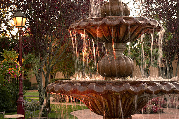 fountain  fountain courtyard villa italian culture stock pictures, royalty-free photos & images