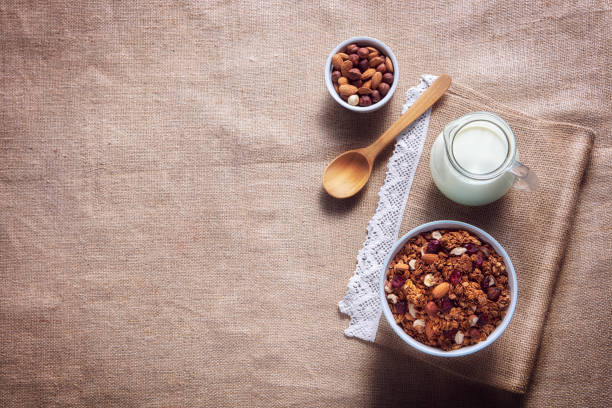 Oatmeal with berries and nuts. Milk.