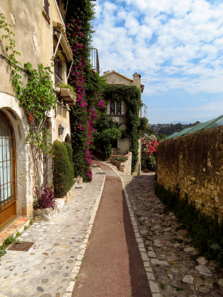 istock Saint Paul de Vence - Streets and Architecture 1056260492