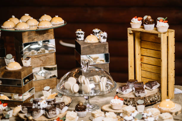 istock Candy Bar. Delicious sweet buffet with cupcakes. 1056263100