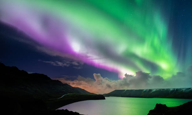 bunte aurora borealis - aurora borealis aurora polaris lapland finland stock-fotos und bilder