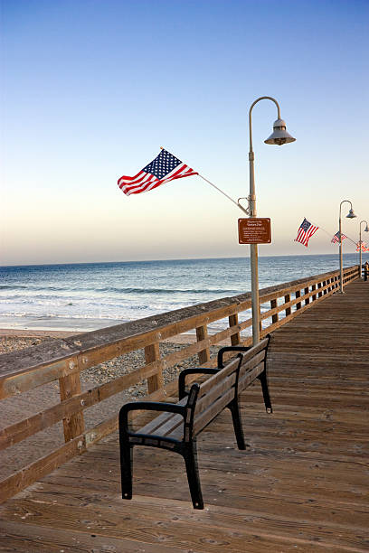 istock Historic Ventura Pier, California 105643191