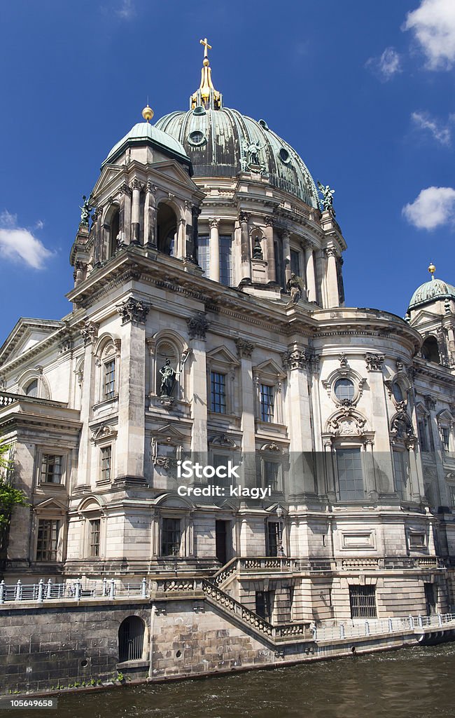 ベルリン大聖堂 - カラー画像のロイヤリティフリーストックフォト