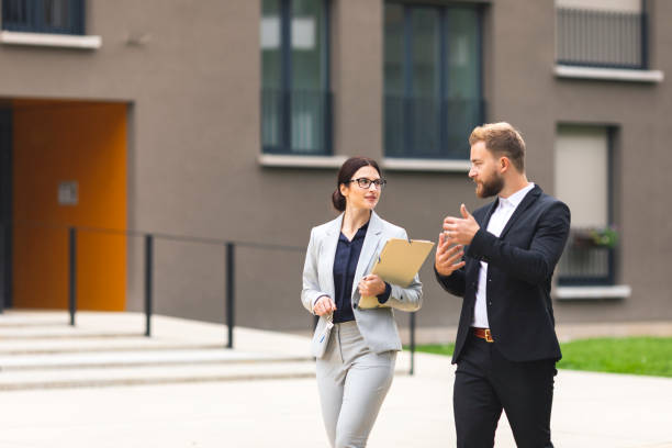 istock A client on a meeting with a real estate agent 1056502362