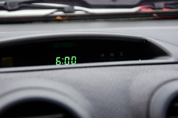 istock Console The clock with the time 06.00 is a green light. 1056514110