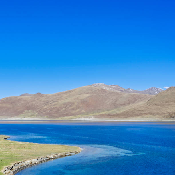 istock Yamdrok Lake, Tibet, China 1056534810
