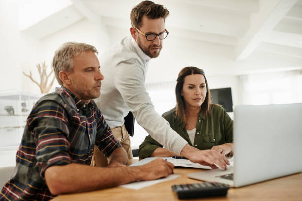 istock Researching the right policy to sign up for 1056654152