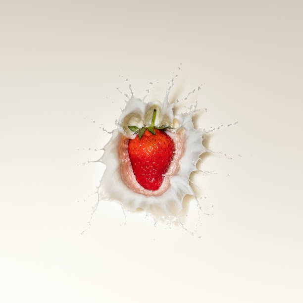 istock Strawberry splash in milk 1056674810