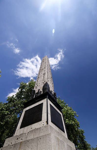 istock Cleopatra's Needle in London, England 105676567