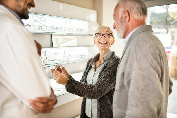 istock Senior couple shopping for eyeglasses 1056796666