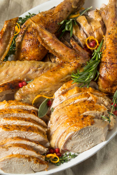 istock Roasted Cut Up Turkey Platter For Thanksgiving 1056917986