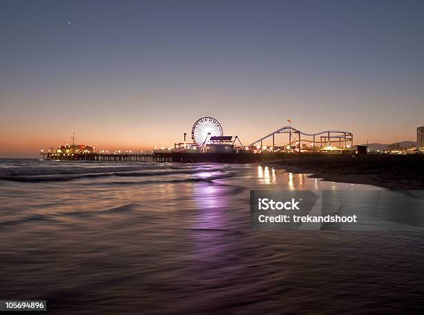Santa Monica California Foto de stock y más banco de imágenes de Agua - Agua, Aire libre, Anochecer