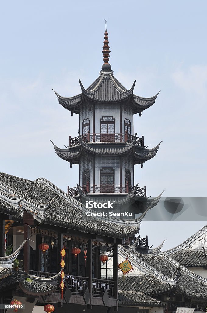 Pagoda a ZhouZhuang - Foto stock royalty-free di Cultura cinese