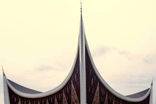 istock Grand Mosque of West Sumatra 1057056374