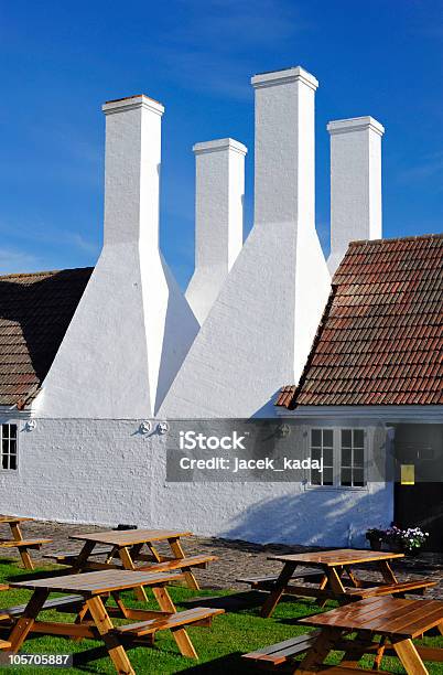 Smokehouse Na Wyspa Bornholm - zdjęcia stockowe i więcej obrazów Cegła - Cegła, Czerwony, Dania