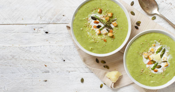 istock Creamy asparagus soup 1057105966