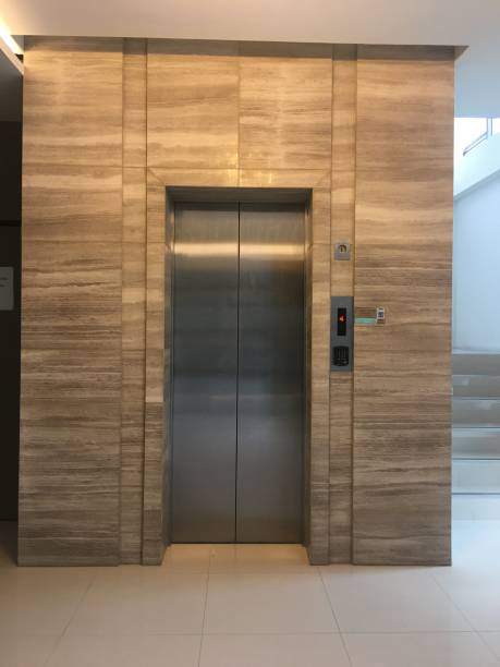 istock Door lift in hotel. 1057129348