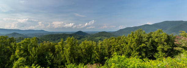 istock Foothills of the Smoky Mountains 1057156490