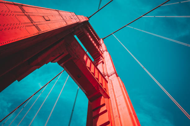 golden gate bridge, san francisco, stati uniti - bridge golden gate bridge cloud san francisco bay foto e immagini stock