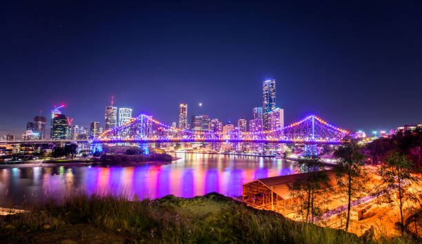 istock Story Bridge Brisbane City Night 1057330526