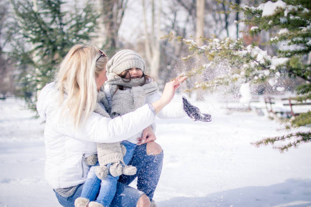 istock Relaxing in winter park. 1057502922