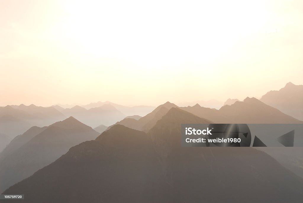 Sonnenaufgang in der alpes - Lizenzfrei Alpen Stock-Foto