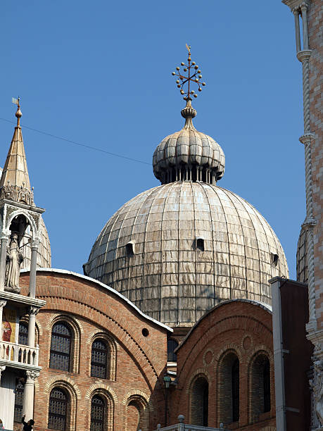 istock the Basilica San Marco in Venice 105762019