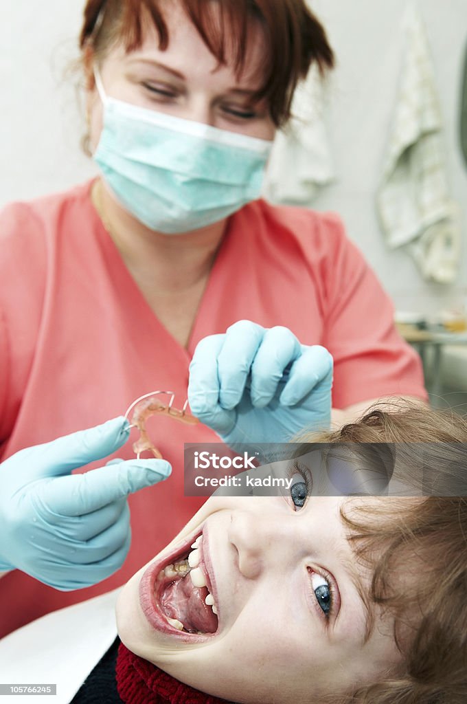 A dentista medic orthodontic Esame medico - Foto stock royalty-free di Adulto