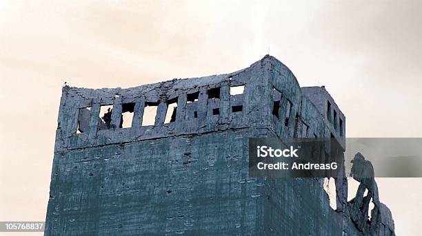 Fábrica De Cimento - Fotografias de stock e mais imagens de Abandonado - Abandonado, Acender, Agoirento