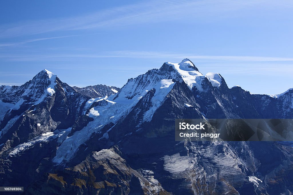 Montañas en Interlaken - Foto de stock de Aire libre libre de derechos