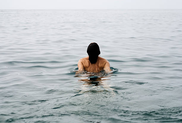 istock Swimming in the sea 105779377