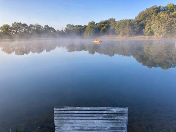 istock Beautiful lake in Paris 1057822456