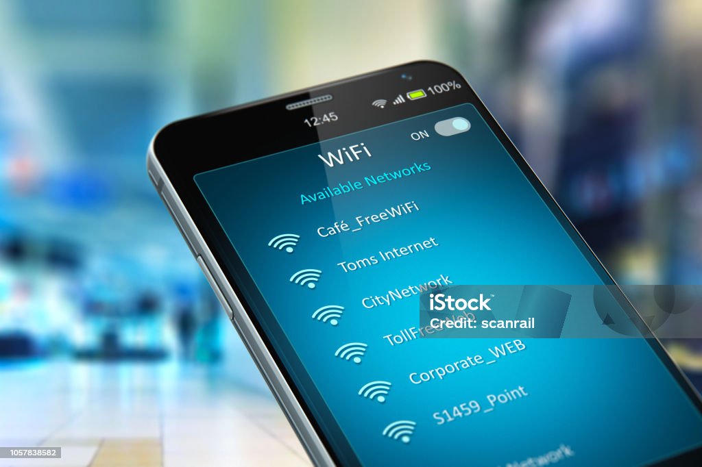 Lista de redes Wi-Fi en el smartphone en el centro comercial - Foto de stock de Tecnología inalámbrica libre de derechos